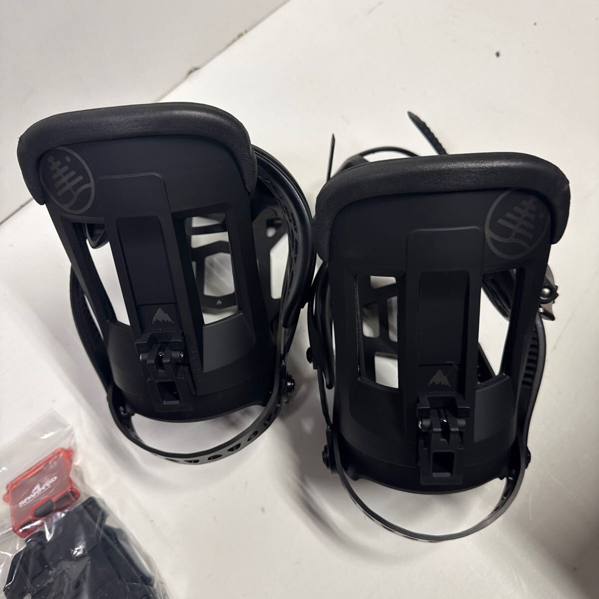 バートンhitchhiker MNS Ｍサイズ!新品未使用！ラスト！