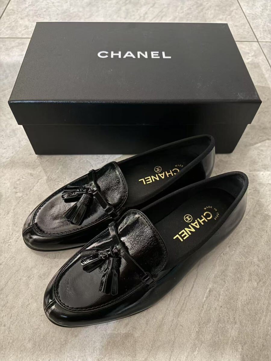新品 CHANEL シャネル パテント ローファー 38(レディース 新品 CHANEL シャネル パテント ローファー 38(レディース
