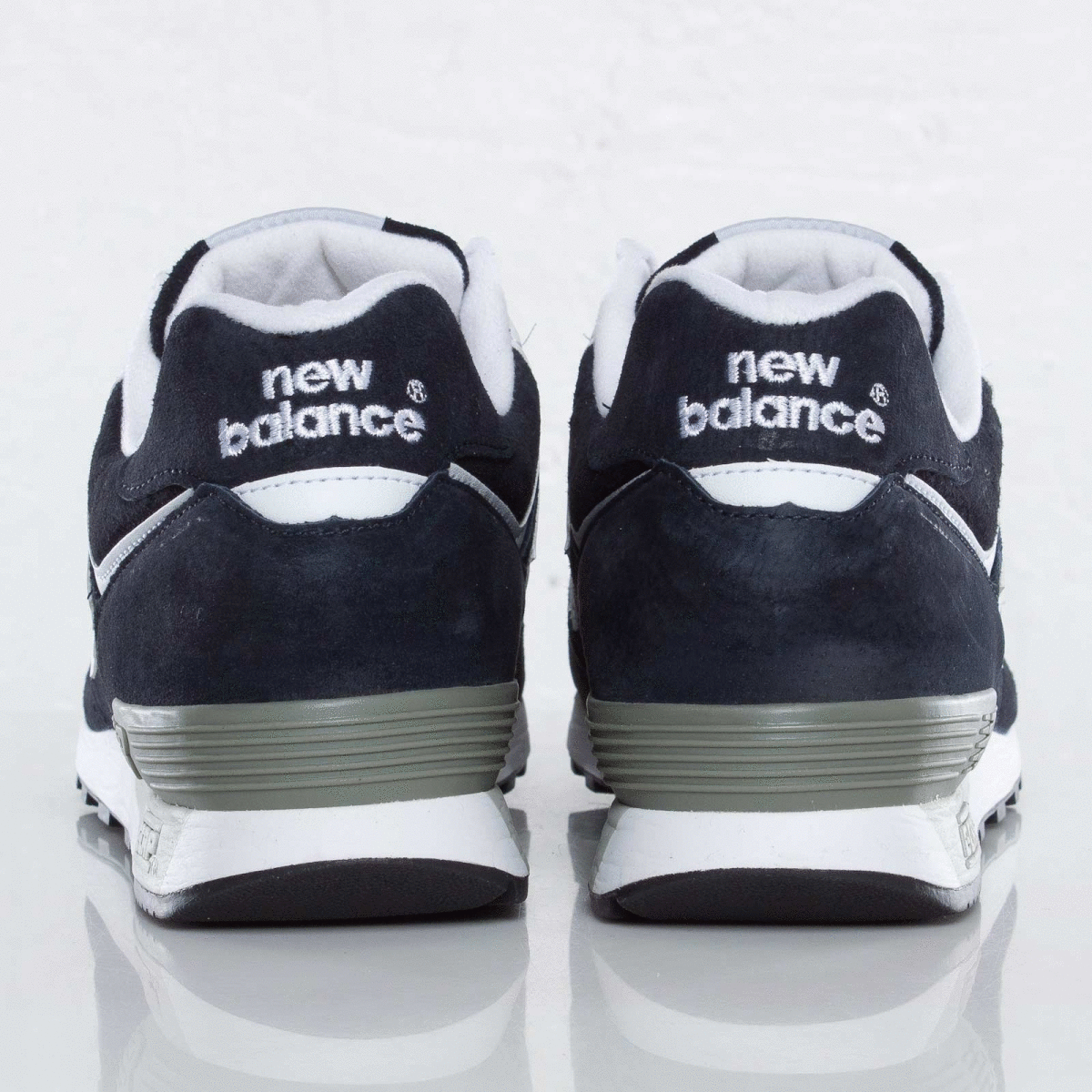  внутренний стандартный товар UK производства New Balance M576DNW темно-синий × белый US8.5D 26.5cm ограничение Англия Британия производства NB замша темно-синий спортивные туфли Made In England