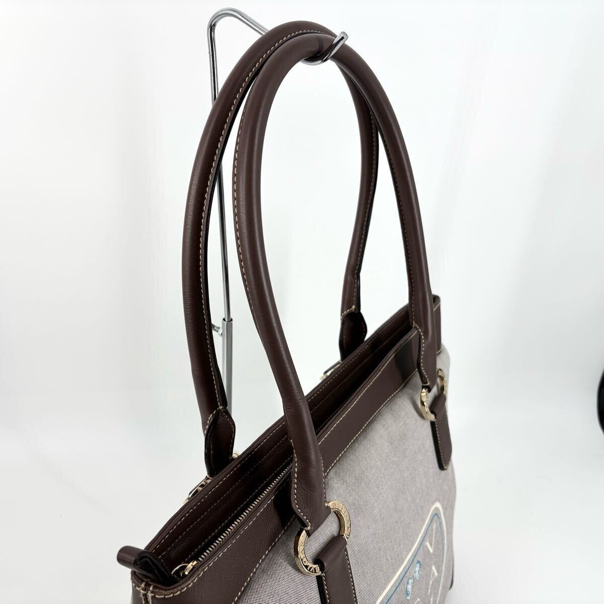 ○極美品/希少!!! BVLGARI ブルガリ A4収納 ビッグロゴ ロゴ ○極美品/希少!!! BVLGARI ブルガリ A4収納 ビッグロゴ ロゴ