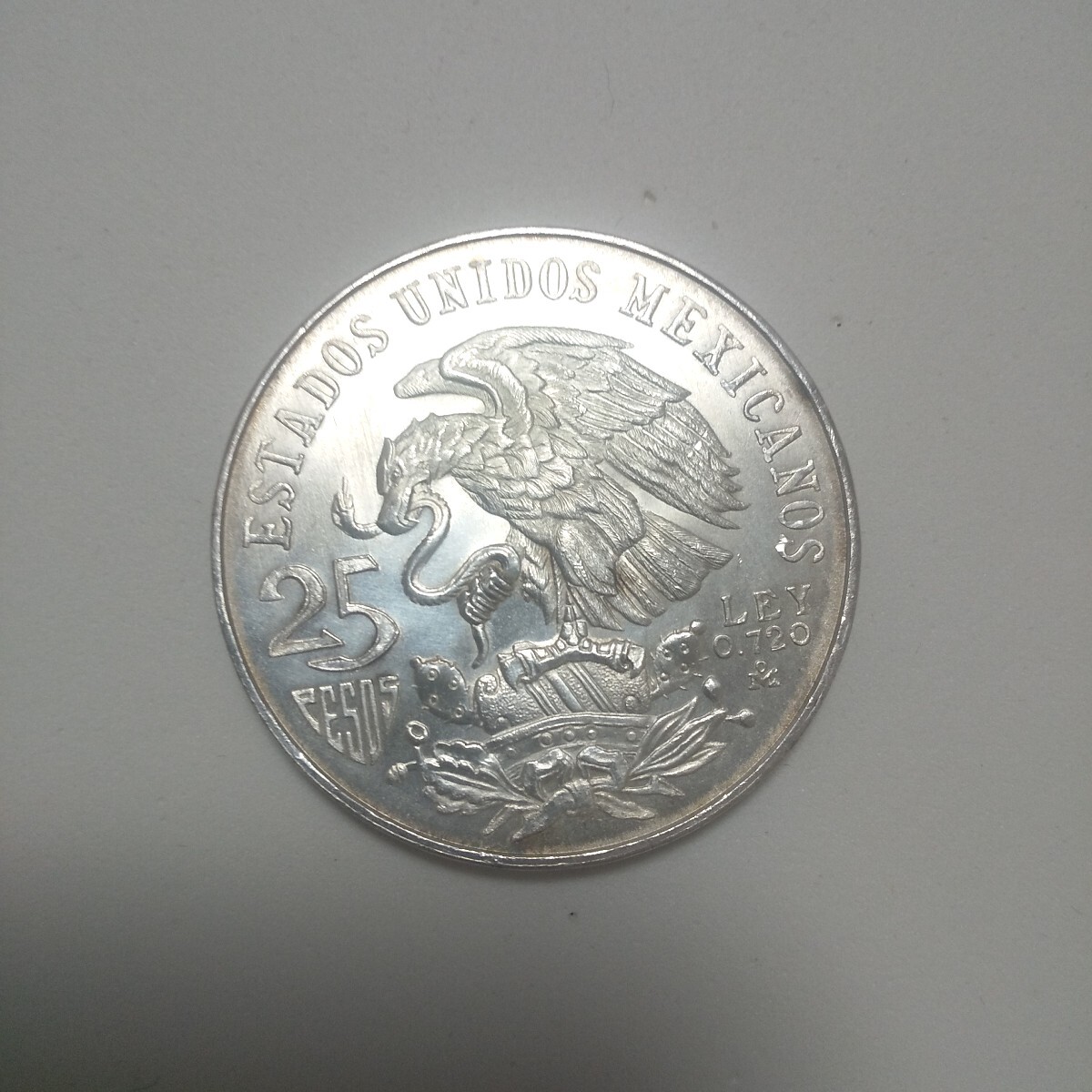 外国コイン 4枚 硬貨 1ドル アメリカ(北アメリカ)|売買された 外国コイン 4枚 硬貨 1ドル アメリカ(北アメリカ)|売買された