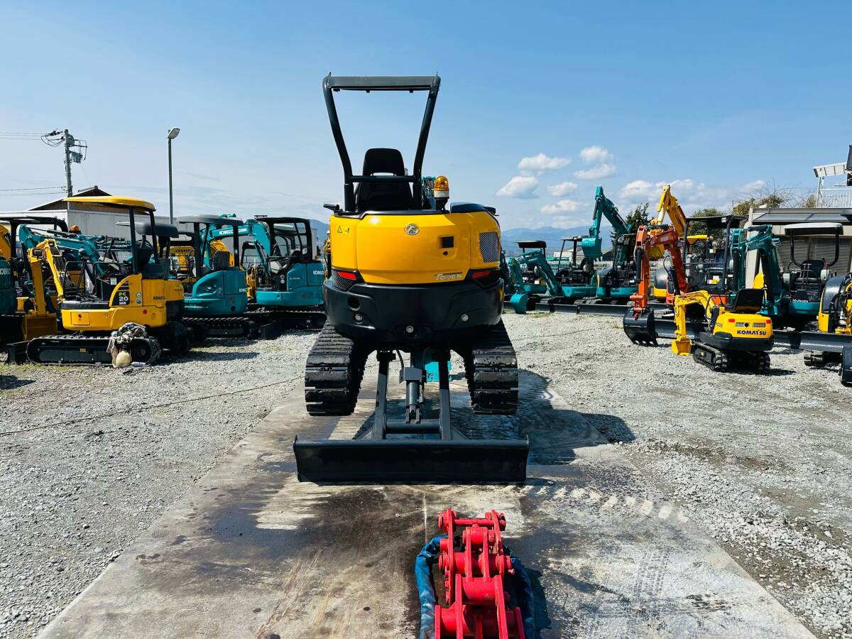  Kubota U-30-6 скоростей *3T Class *4WAY мульти- * кран, гидравлический зажим, брейкер в оба конца трубы имеется * б/у Mini гидравлический экскаватор Mini Yumbo покупка в обмен на старую модель с доплатой OK