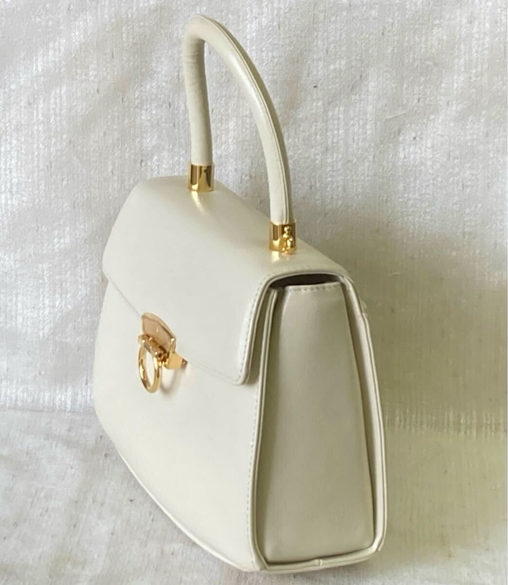 H 未使用 HANAE MORI ハナエモリ ショルダーバッグ ハンドバッグ H 未使用 HANAE MORI ハナエモリ ショルダーバッグ ハンドバッグ