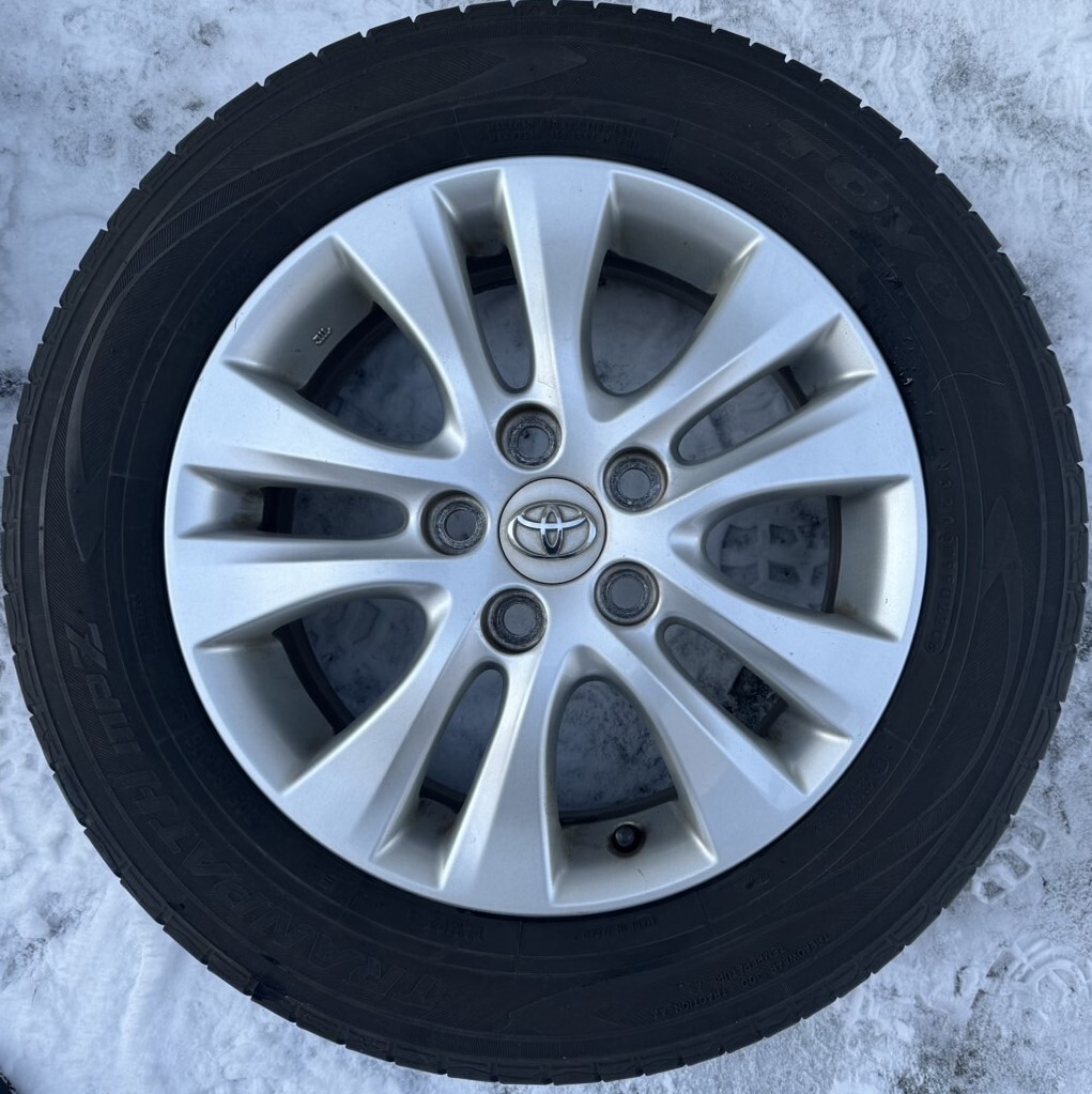 205/60R16 TOYO TRANPATH mpZ トヨタ純正アルミホイール付き 4本 205/60R16 TOYO TRANPATH mpZ トヨタ純正アルミホイール付き 4本