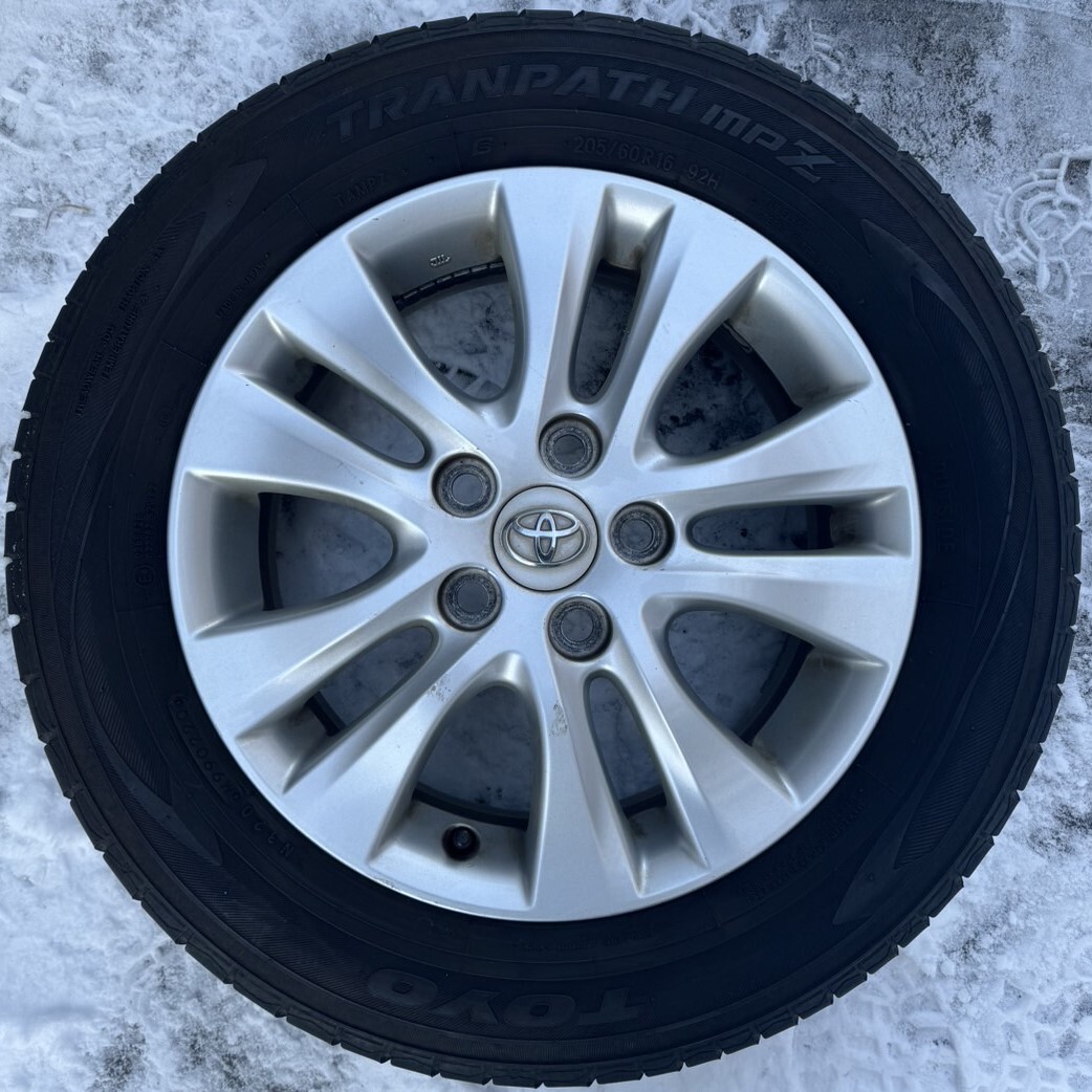 205/60R16 TOYO TRANPATH mpZ トヨタ純正アルミホイール付き 4本 205/60R16 TOYO TRANPATH mpZ トヨタ純正アルミホイール付き 4本