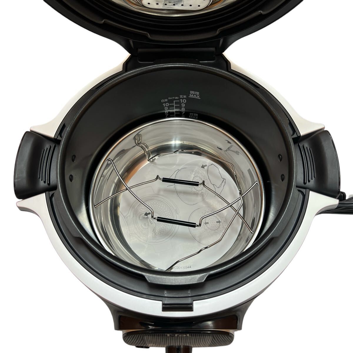 美品】 T-fal Cook4me CY8718JP ブラック6L 黒 圧力鍋 ブラック 美品】 T-fal Cook4me CY8718JP ブラック6L 黒 圧力鍋 ブラック