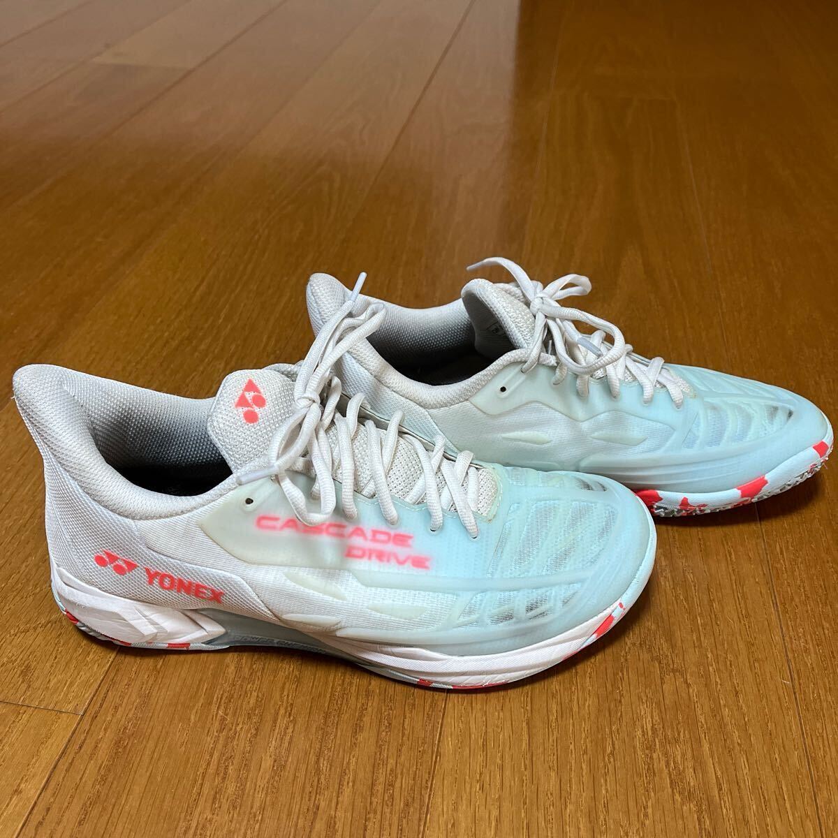 ヨネックス　バドミントンシューズ　カスケードドライブ　MID　26.5センチ②