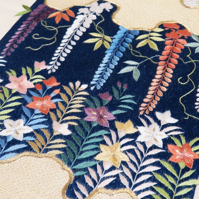 ☆きもの北條☆ 蘇州刺繍 中国刺繍 花の図 お太鼓柄 箔糸 中古