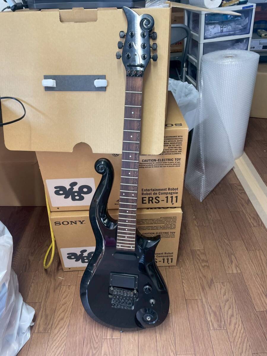 中古品 エレキギター EDWARDS PRINCE SUGIZO エドワーズ 弦なし 中古品 エレキギター EDWARDS PRINCE SUGIZO エドワーズ 弦なし