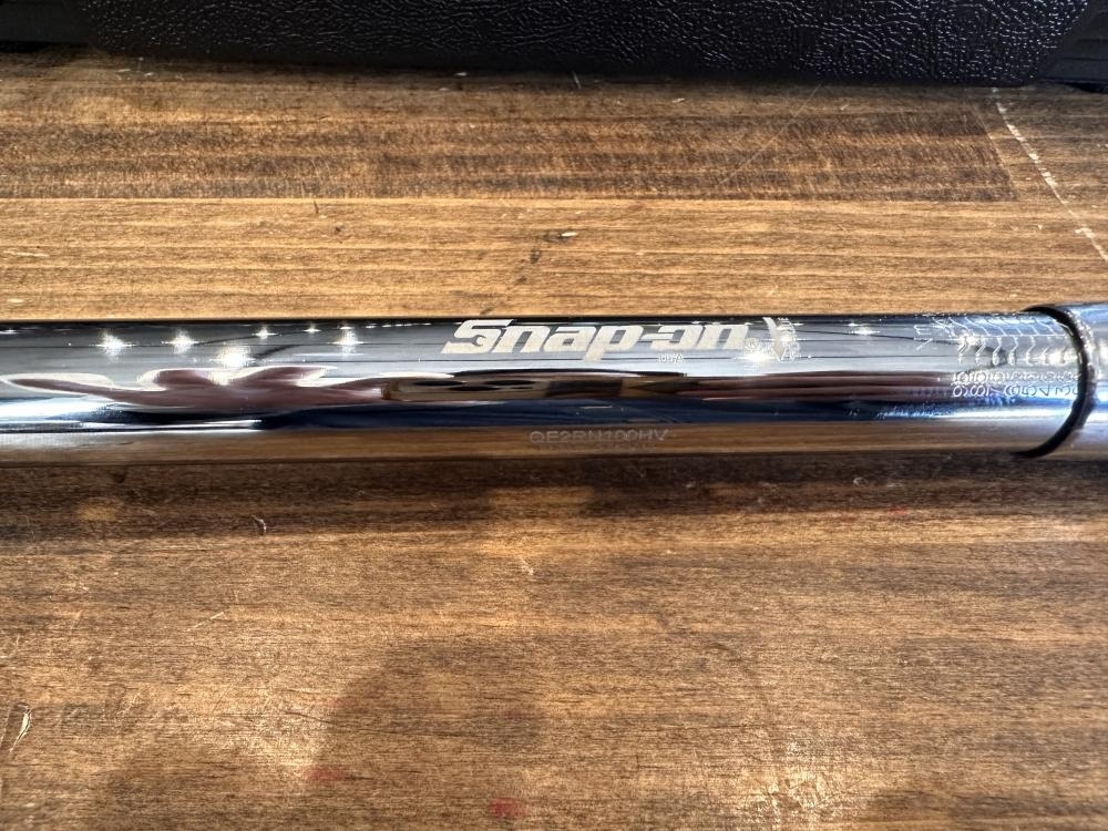 008●おすすめ商品●スナップオン 3/8トルクレンチ QE2RN100HV 限定色イエロー