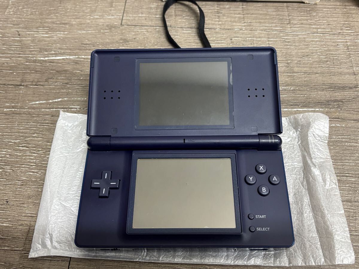 ☆ DSLite ☆ ニンテンドーDS Lite エナメルネイビー 動作品 ☆ DSLite ☆ ニンテンドーDS Lite エナメルネイビー 動作品