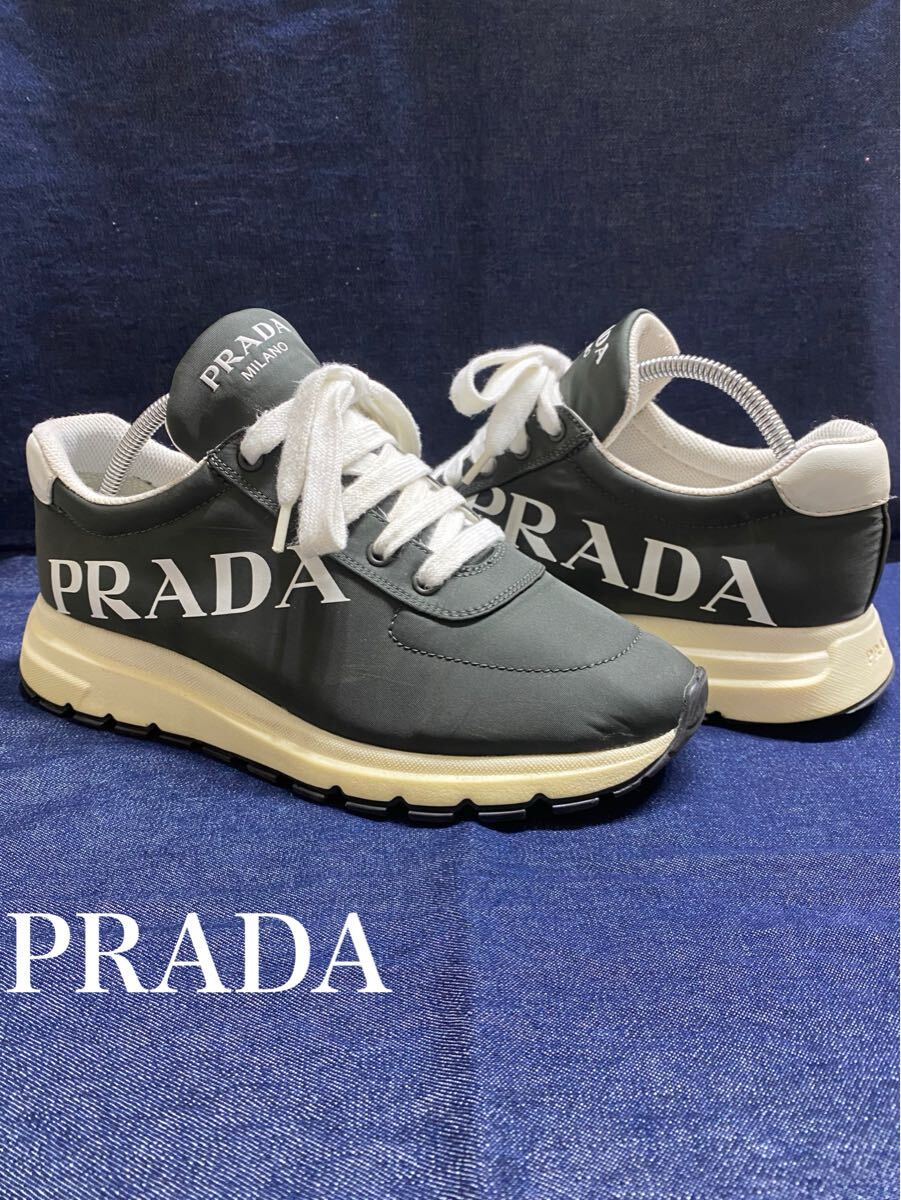 プラダ 定価12万円 メンズ スニーカー PRADA ブラック プラダ 定価12万円 メンズ スニーカー PRADA ブラック