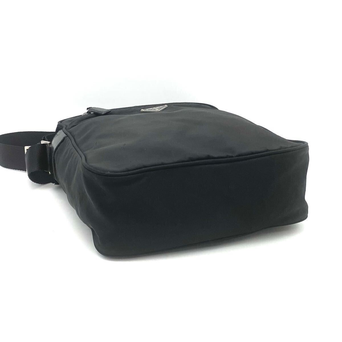 1円 良品 PRADA プラダ 三角ロゴ プレート ナイロン レザー 1円 良品 PRADA プラダ 三角ロゴ プレート ナイロン レザー