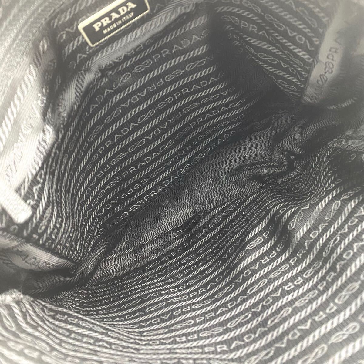 1円 良品 PRADA プラダ 三角ロゴ プレート ナイロン レザー 1円 良品 PRADA プラダ 三角ロゴ プレート ナイロン レザー