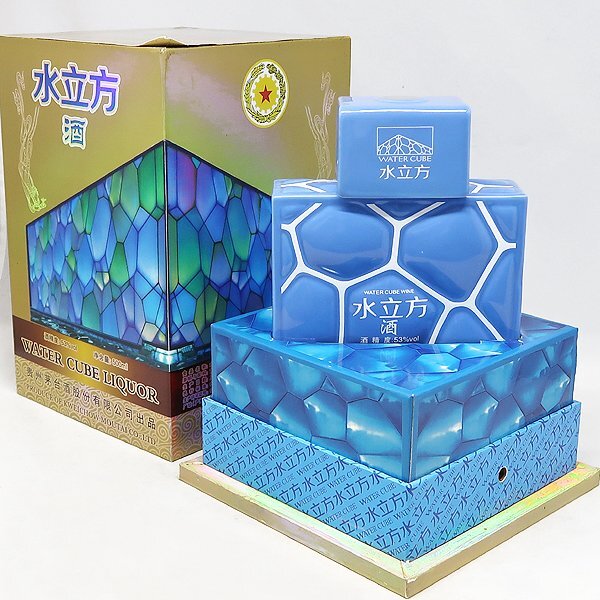 DKG☆未開封 貴州茅台酒 水立方 中国酒 陶器ボトル マオタイ酒 DKG☆未開封 貴州茅台酒 水立方 中国酒 陶器ボトル マオタイ酒