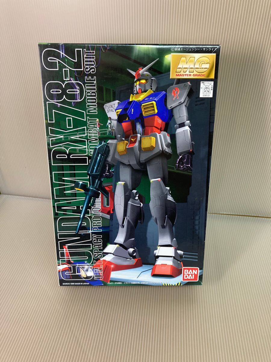 中古 長期保管品 未組立 袋未開封 完品 BANDAI 1/100 MG RX-78-2 中古 長期保管品 未組立 袋未開封 完品 BANDAI 1/100 MG RX-78-2