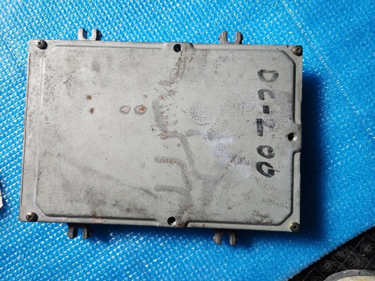 ホンダ　DC2 インテグラ　純正　ECU 中古