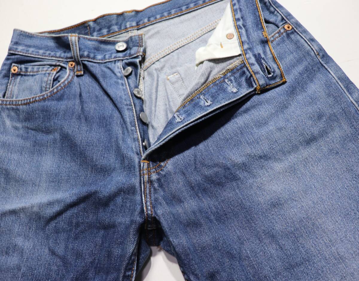 ♂ Levi’s 513 ▲フロントボタン▲濃紺ヒゲ落ち▲W３１