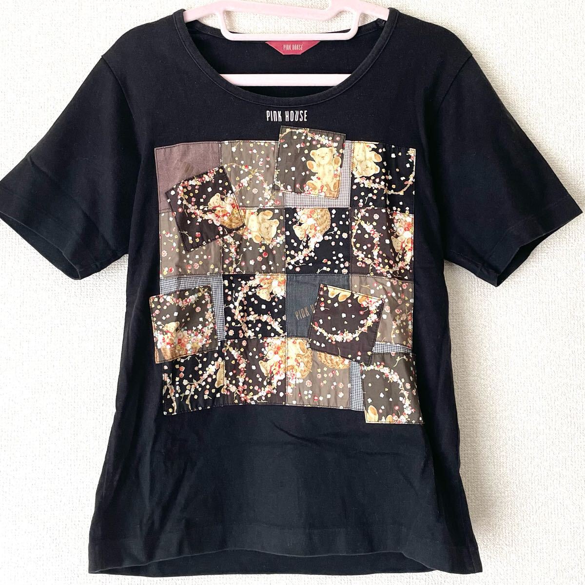 ピンクハウス かわいいクマ柄 Tシャツ M ブラック 黒 半袖 古着 ピンクハウス かわいいクマ柄 Tシャツ M ブラック 黒 半袖 古着