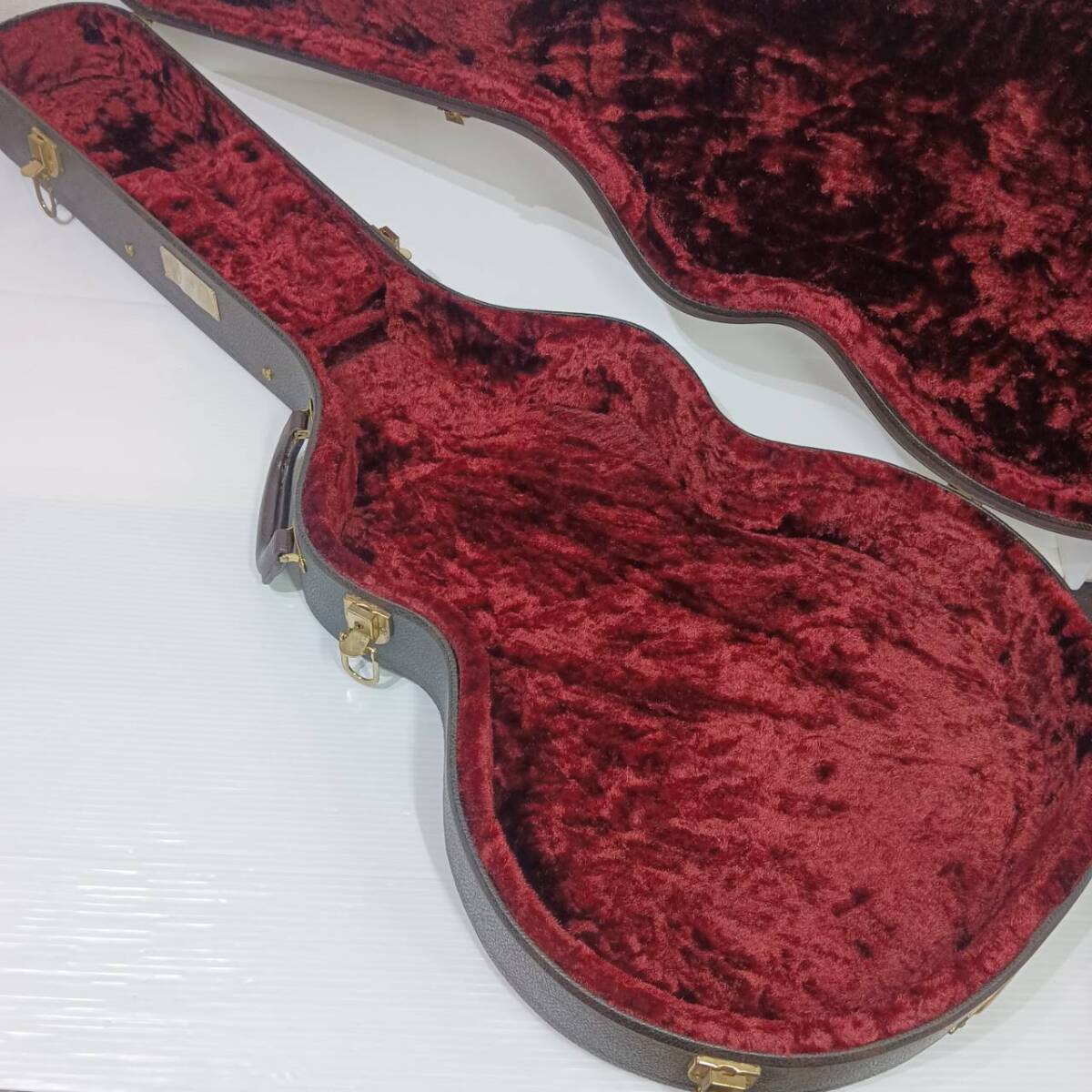 TOKAI 東海楽器 エレキギターケース セミアコギターケース TOKAI 東海楽器 エレキギターケース セミアコギターケース