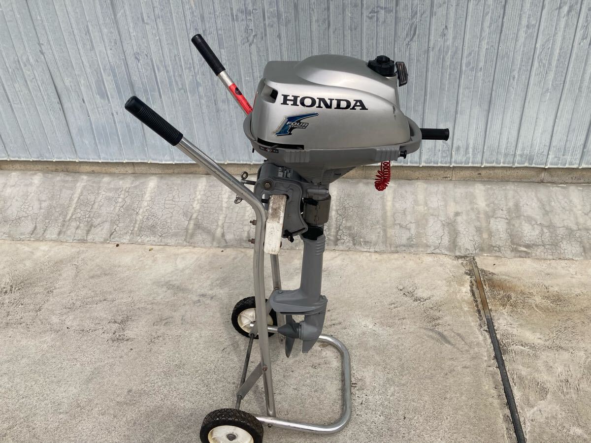 ホンダ BZBF 2馬力 船外機 スタンド付き 19年3月製造 中古 S足 4 ホンダ BZBF 2馬力 船外機 スタンド付き 19年3月製造 中古 S足 4