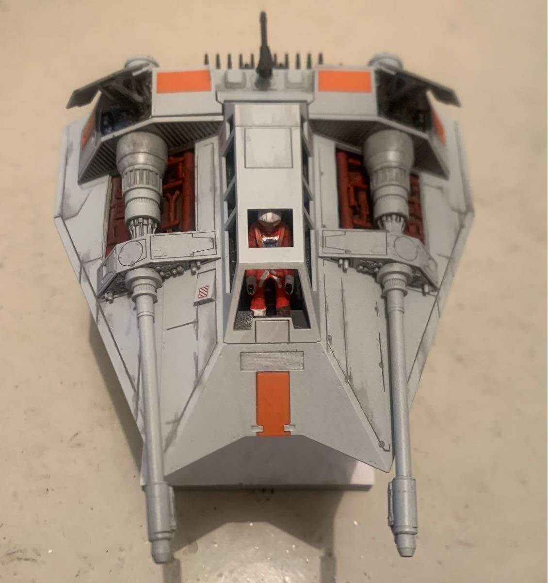 【塗装済完成品】スターウォーズ スノースピーダー　1/48スケールプラモデル　バンダイ_画像3
