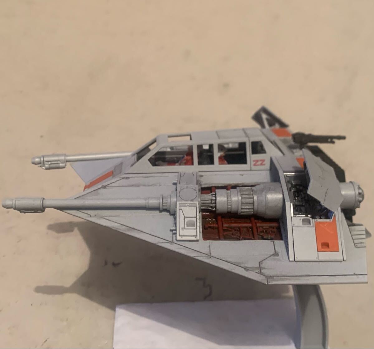 【塗装済完成品】スターウォーズ スノースピーダー　1/48スケールプラモデル　バンダイ_画像7