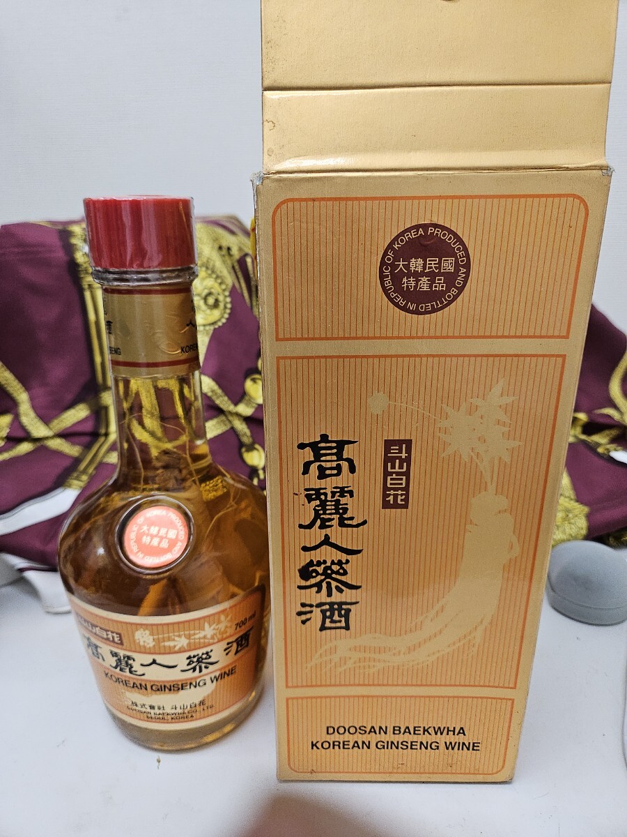 高麗人参酒 斗山白花 KOREAN GINSENG WINE 韓国酒 700ml 35 高麗人参酒 斗山白花 KOREAN GINSENG WINE 韓国酒 700ml 35