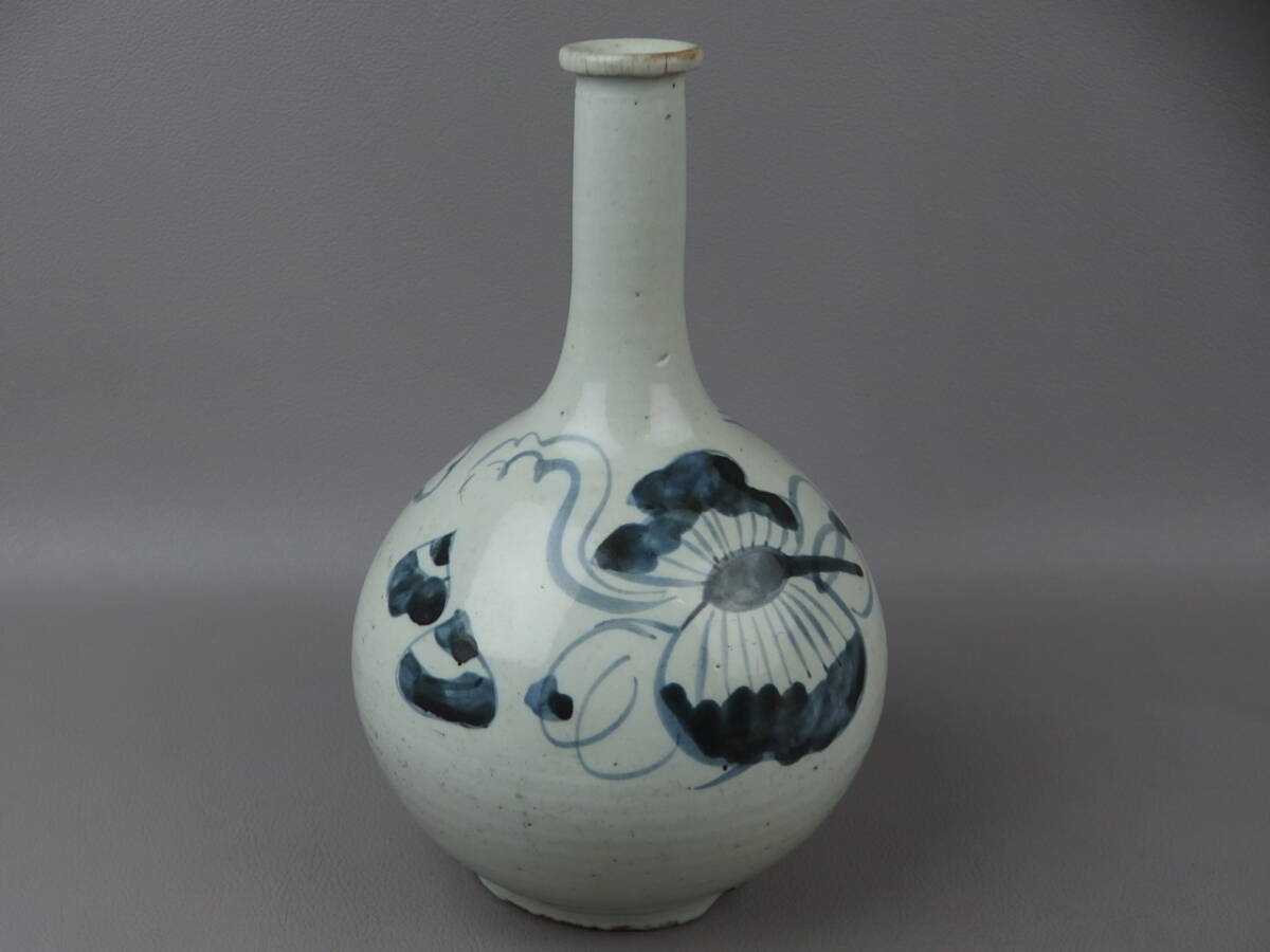 鉄地竪丸形松竹透鐔　無銘　地透し　丸耳　毛彫　遠見の松透し　肥後？　赤坂？ 鉄地竪丸形松竹透鐔 無銘 地透し 丸耳 毛彫 遠見