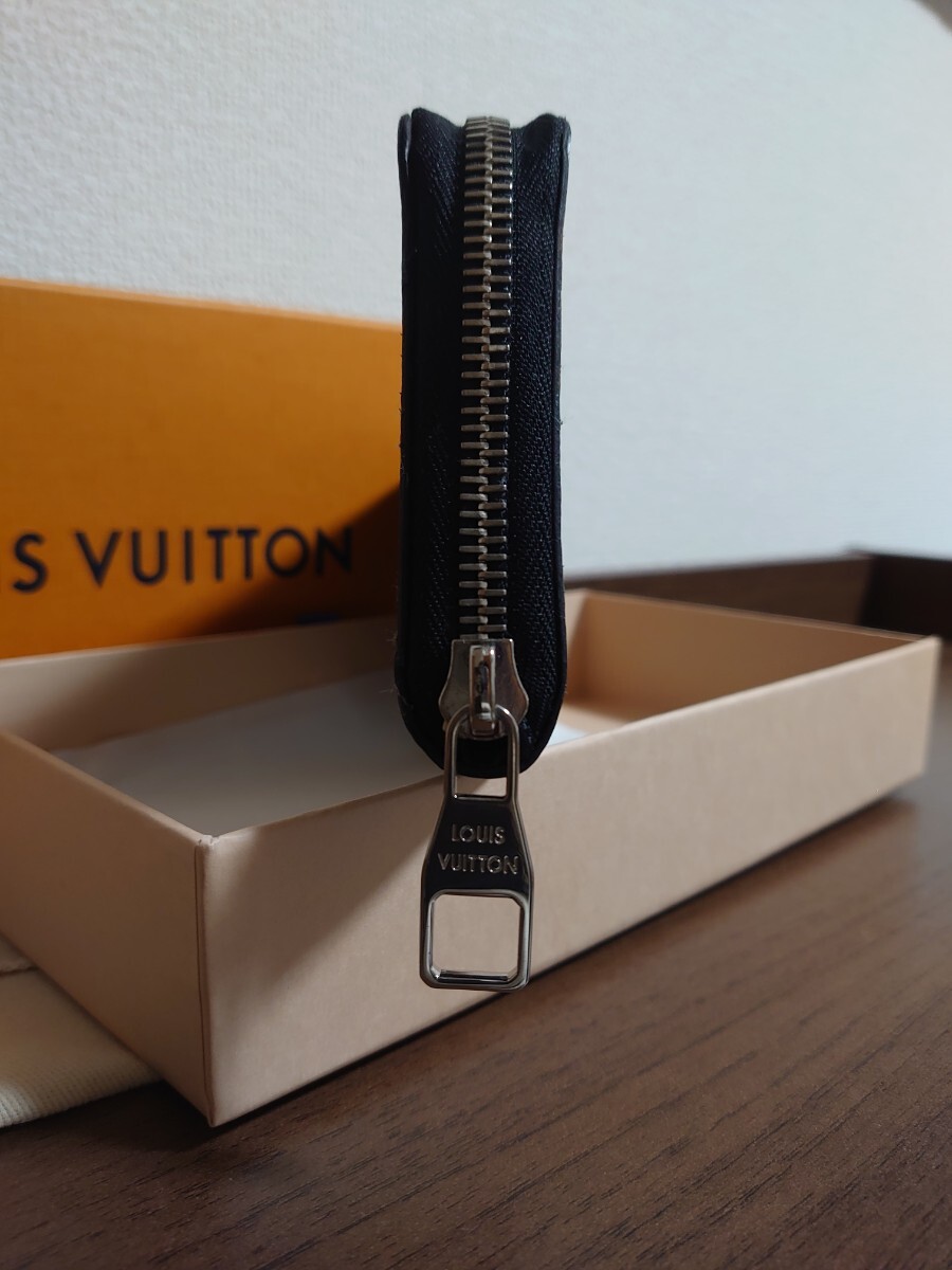 極美品 LOUIS VUITTON ラウンドファスナー ヴェルティカル