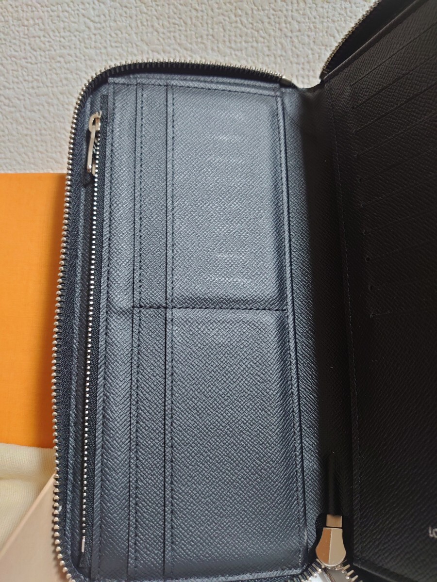 極美品 LOUIS VUITTON ラウンドファスナー ヴェルティカル