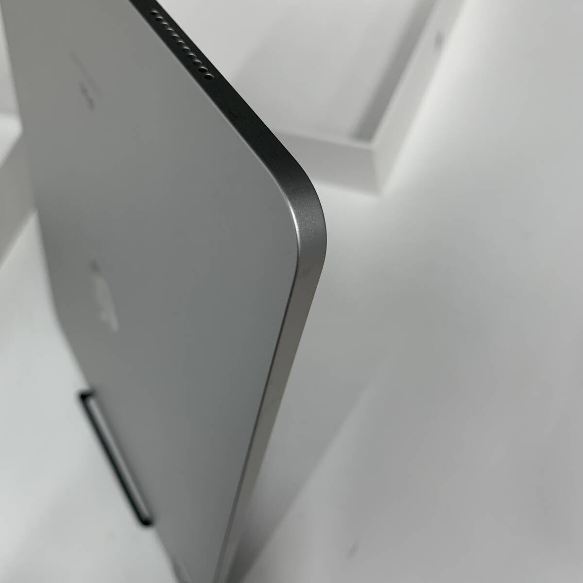 美中古品!大人気Wi-Fiモデル!】iPadPro 12.9インチ 第5世代 Wi 美中古品!大人気Wi-Fiモデル!】iPadPro 12.9インチ 第5世代 Wi