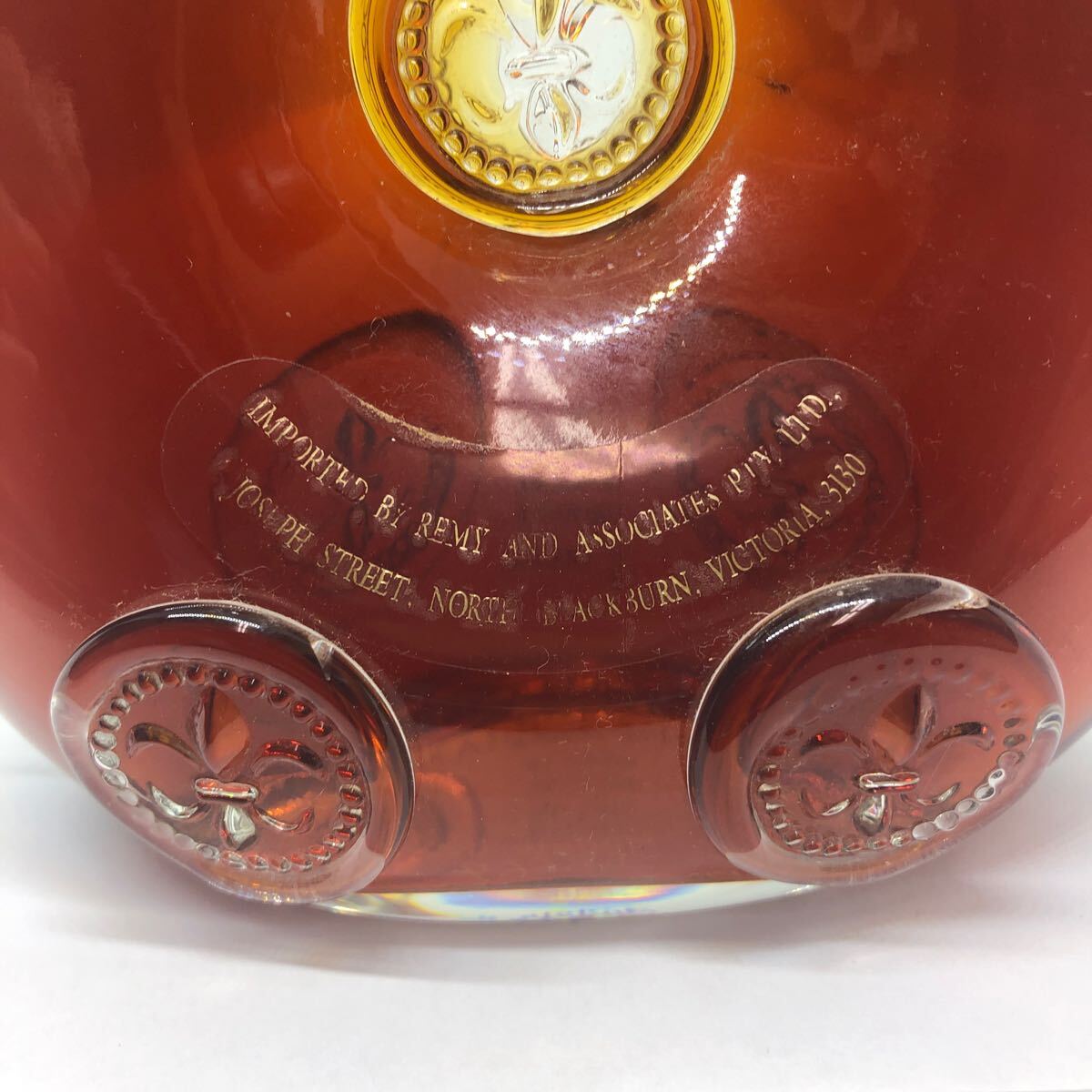 A1621】 REMY MARTIN レミーマルタン ルイ13世 金キャップ A1621】 REMY MARTIN レミーマルタン ルイ13世 金キャップ