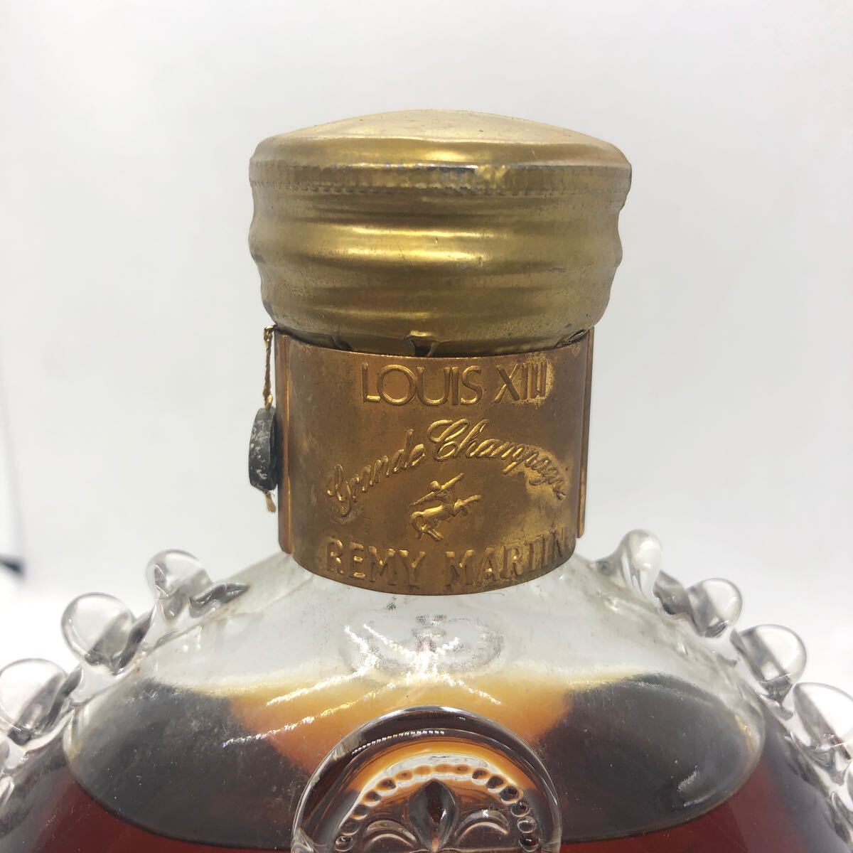 A1621】 REMY MARTIN レミーマルタン ルイ13世 金キャップ A1621】 REMY MARTIN レミーマルタン ルイ13世 金キャップ