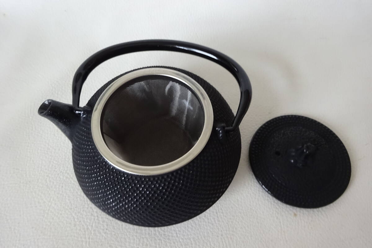 岩手県盛岡市伝統工芸品☆南部三厳堂☆南部鉄器 南部鐵【急須 岩手県盛岡市伝統工芸品☆南部三厳堂☆南部鉄器 南部鐵【急須