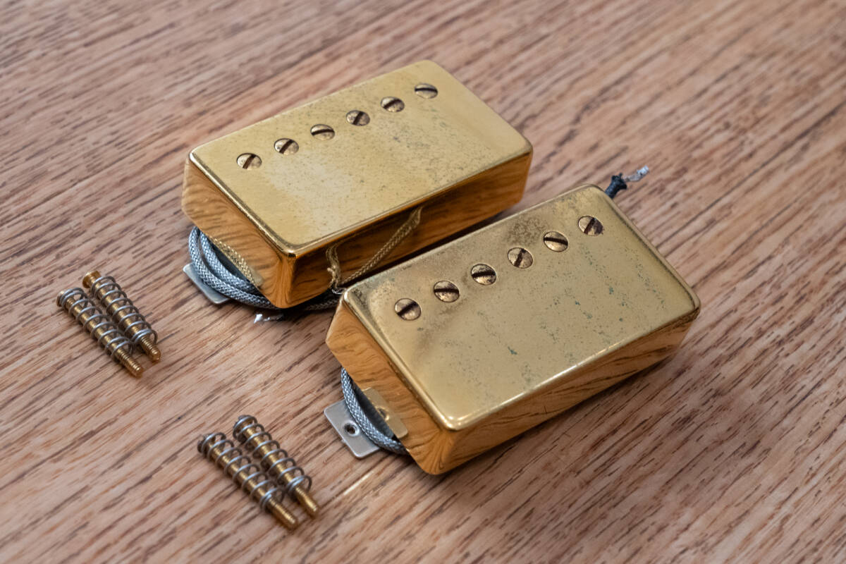 Tom Holmes トムホームズ J450 J455 セット Gold ピックアップ Tom Holmes トムホームズ J450 J455 セット Gold ピックアップ