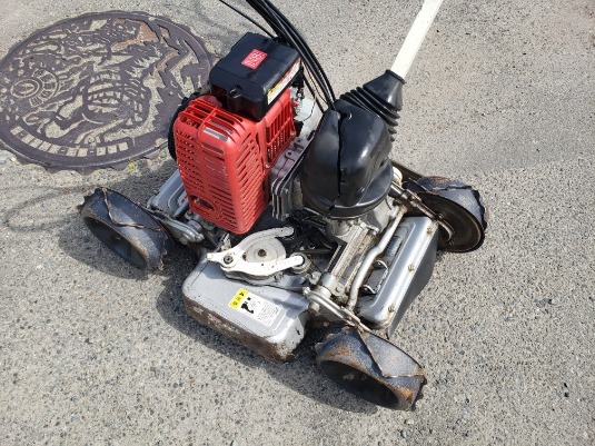 オーレック SP851 スパイダーモア 4WD 自走式草刈機 始動OK 法面 オーレック SP851 スパイダーモア 4WD 自走式草刈機 始動OK 法面