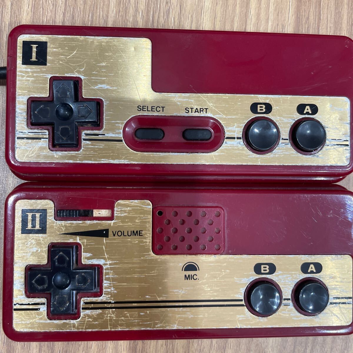 Nintendo 任天堂 ファミコン ファミリーコンピュータ HVC-002 Nintendo 任天堂 ファミコン ファミリーコンピュータ HVC-002