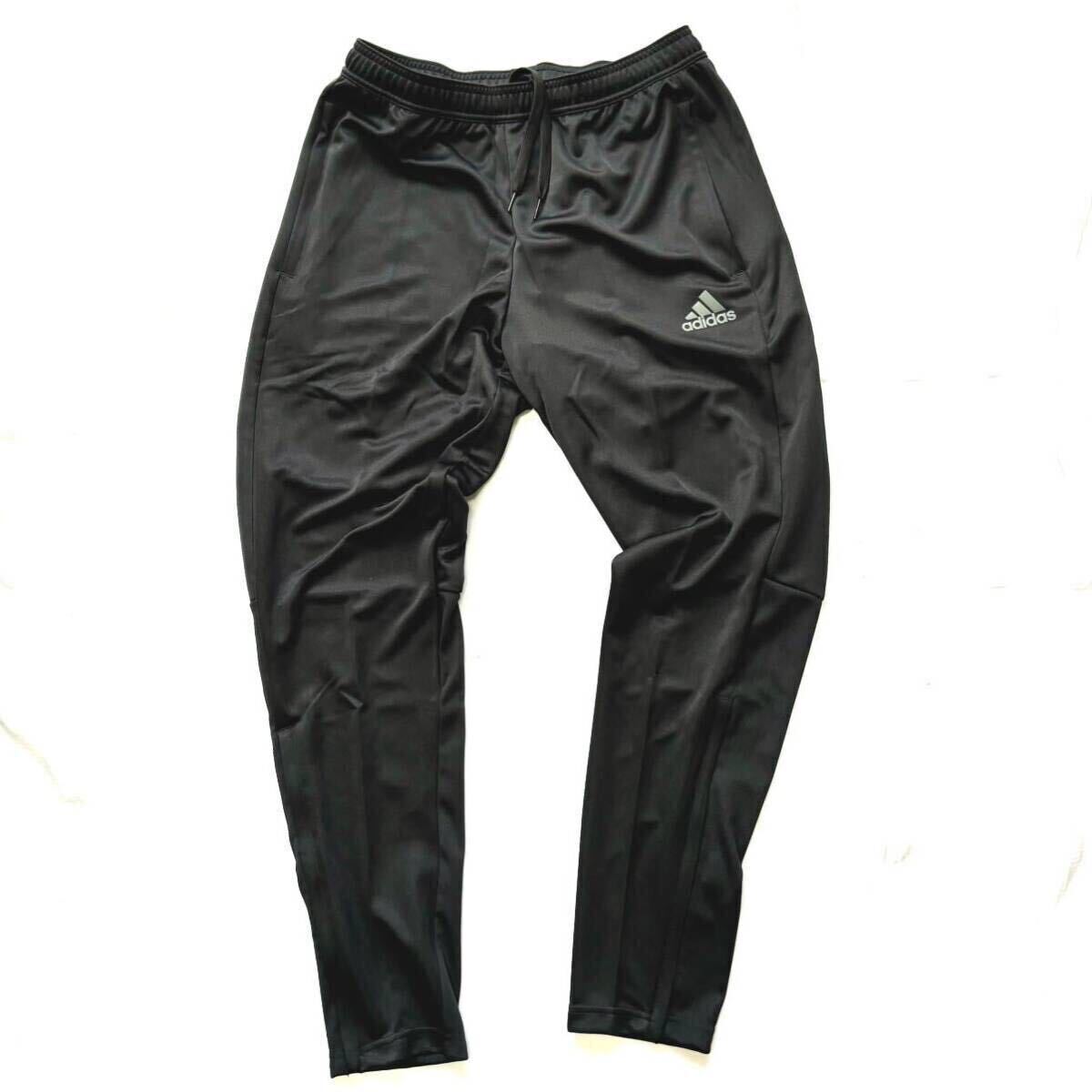 ◎382新品【メンズM】 黒グレー adidas アディダス 上下セット ◎382新品【メンズM】 黒グレー adidas アディダス 上下セット
