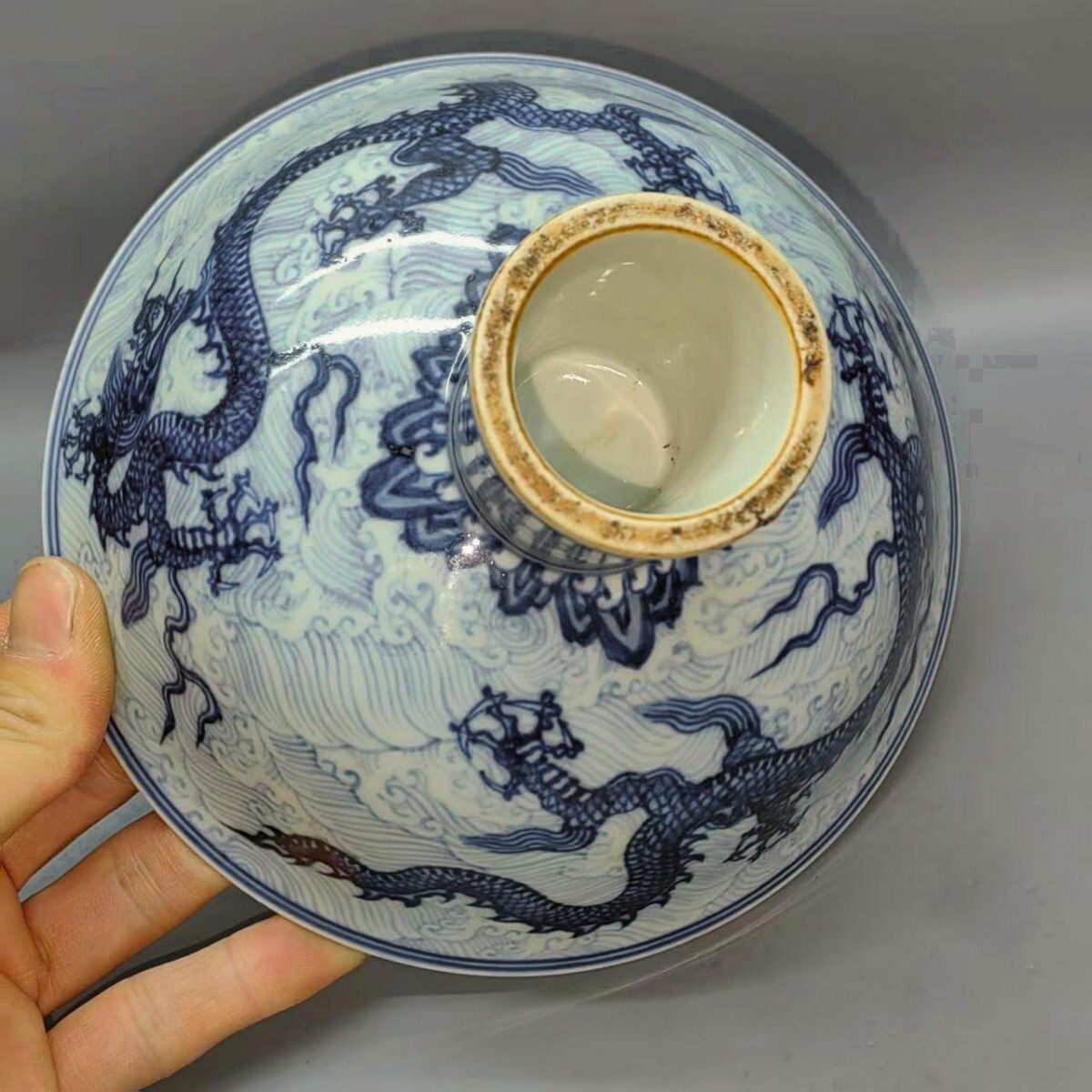 萬藏】中国 明時代 青花 龍紋 高足 茶碗 骨董 古玩 中国美術 萬藏】中国 明時代 青花 龍紋 高足 茶碗 骨董 古玩 中国美術