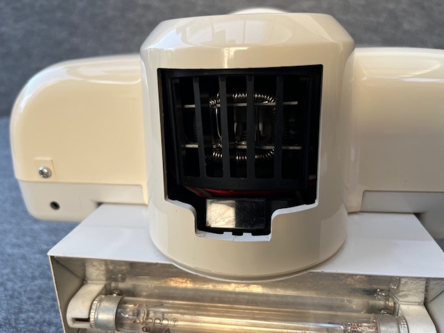 ＜送料込＞殺菌燈切れ TOTO 溫風(fēng)手洗い干燥器 クリーンドライ TCE20‐20K 動(dòng)作確認(rèn)済 ジャンク