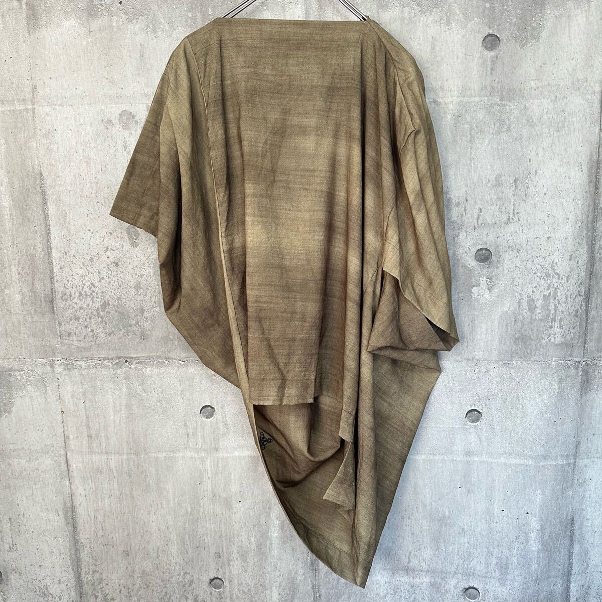 F Vivienne Westwood MAN ヴィヴィアンウエストウッド 変形 F Vivienne Westwood MAN ヴィヴィアンウエストウッド 変形