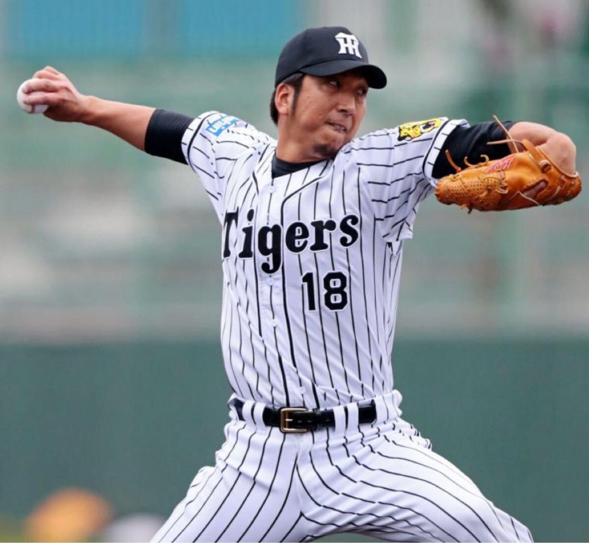 送料無料 即決 阪神タイガース 藤川球児投手ユニフォーム 2016 送料無料 即決 阪神タイガース 藤川球児投手ユニフォーム 2016