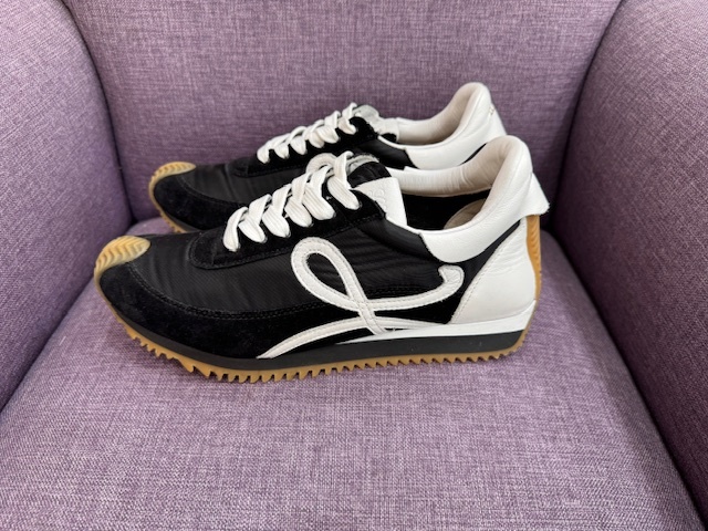 LOEWE ロエベ スニーカー FLOW フローランナー サイズ40 LOEWE ロエベ スニーカー FLOW フローランナー サイズ40