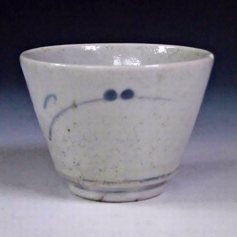 古伊万里 そば猪口② 初期手 梅一枝文 高台付 /蕎麦猪口 酒器 古伊万里 そば猪口② 初期手 梅一枝文 高台付 /蕎麦猪口 酒器
