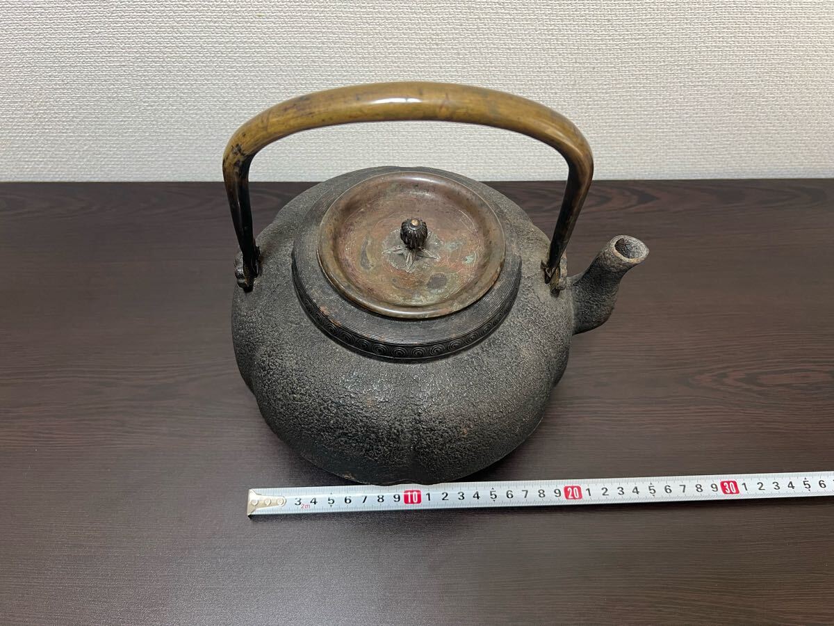 鉄瓶 金属工芸 釜師 龍文堂造 銅蓋 南部鉄器 湯沸(鉄瓶)|売買 鉄瓶 金属工芸 釜師 龍文堂造 銅蓋 南部鉄器 湯沸(鉄瓶)|売買