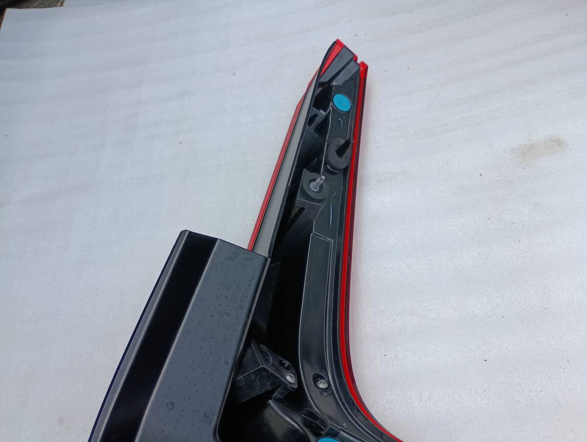 VOLVO Volvo V60 оригинальный задний фонарь задние фонари левый 32291358 S3641