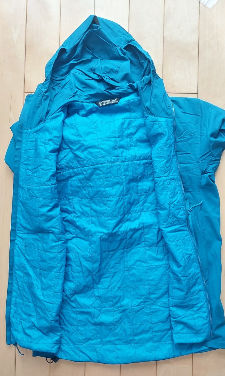 250416_504_103>ARC'TERYX アークテリクス 中綿入り フード 250416_504_103>ARC'TERYX アークテリクス 中綿入り フード