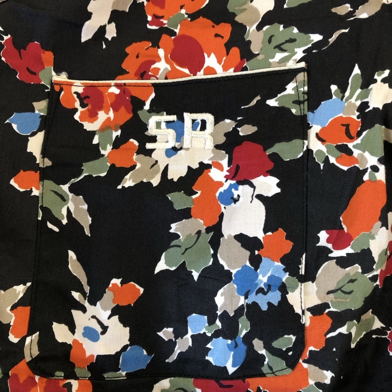 ソニアリキエル SONIA RYKIEL REVES パジャマ セットアップ 長袖 花柄 刺繍 ロゴボタン 綿100％ ポケット 日本制 オレンジ 黒系 Mサイズ 94
