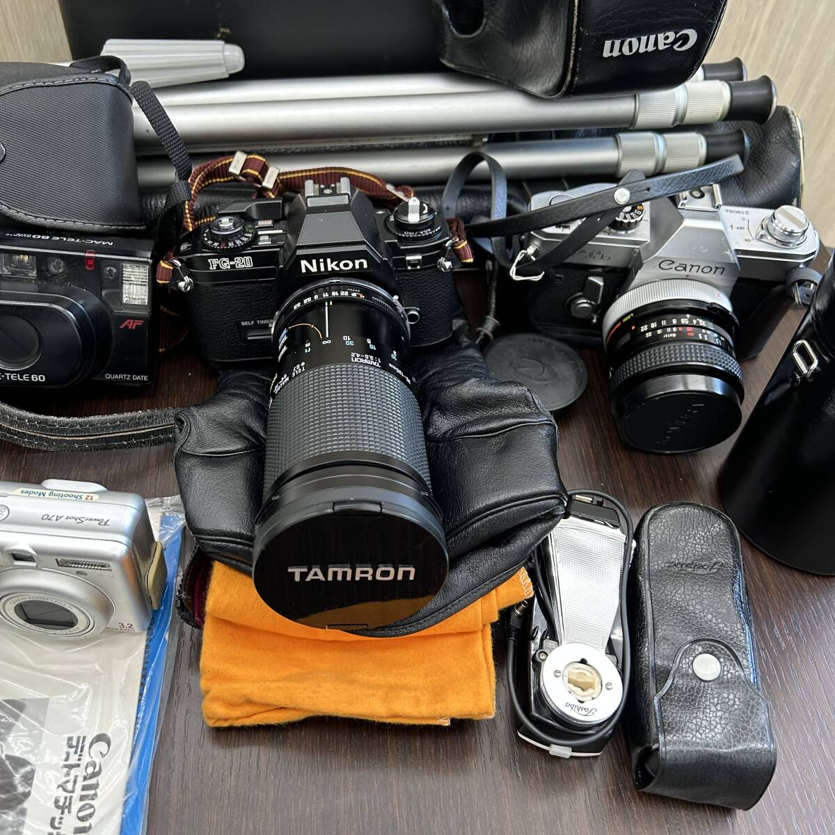K3471】Canon FTbカメラ レンズ2本 収納ケース付属品多数 Nikon K3471】Canon FTbカメラ レンズ2本 収納ケース付属品多数 Nikon